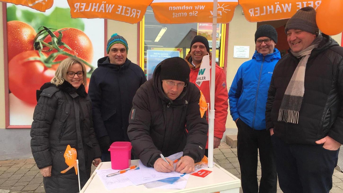Kirchehrenbach: Über 200 Unterschriften gegen Strabs gesammelt