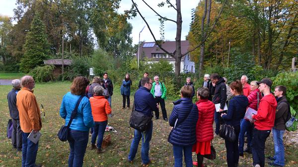 Die Stadtverwaltung hatte zu einer Informationsradtour über das geplante Ausstellungsgelände für die Landesgartenschau 2024 eingeladen.
