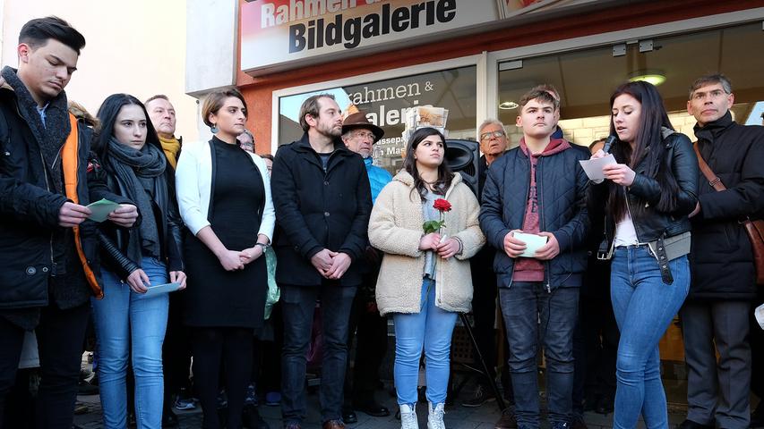 Vier Stolpersteine erinnern an deportierte Juden in Forchheim