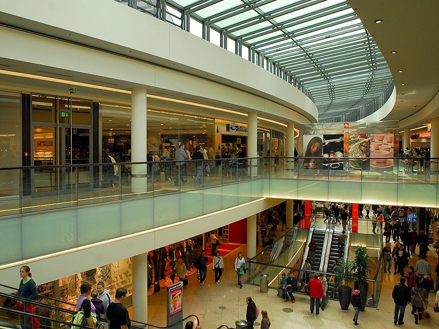 Die Türen des Einkaufszentrums öffneten sich im September 2007.