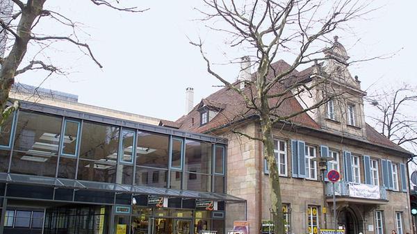 Auch der Nebeneingang in der Nürnberger Straße sah damals noch anders aus.