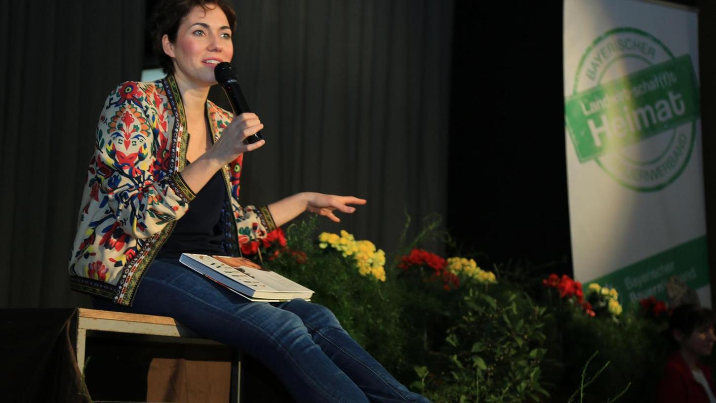 Schauspielerin Katrin Lux erzählte aus ihrer Kindheit im österreichischen Mostviertel.