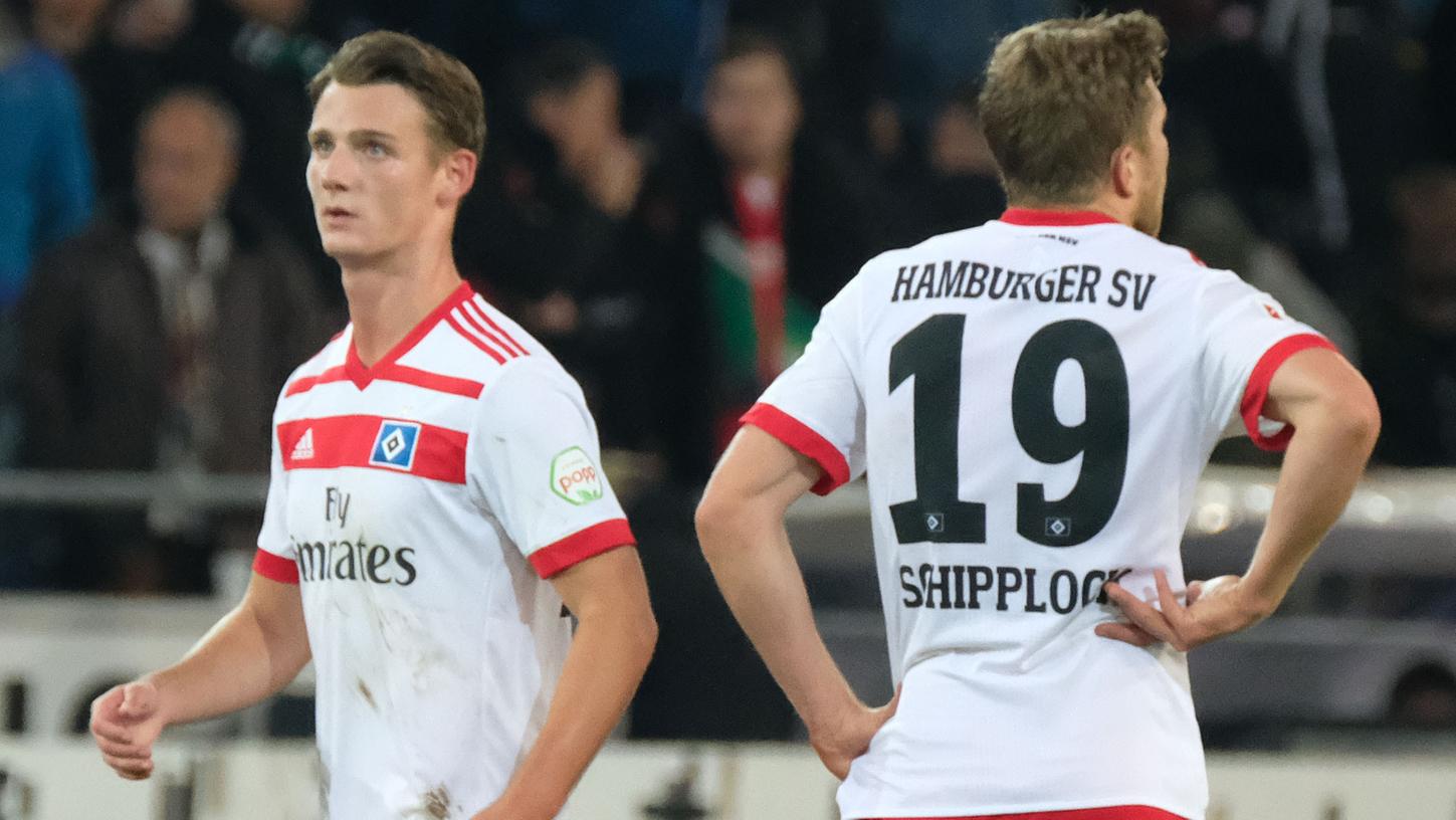 Ist bald offenbar im Trikot des 1. FC Nürnberg aktiv: HSV-Stürmer Törles Knöll (links). Ist bald offenbar im Trikot des 1. FC Nürnberg aktiv: HSV-Stürmer Törles Knöll (links).