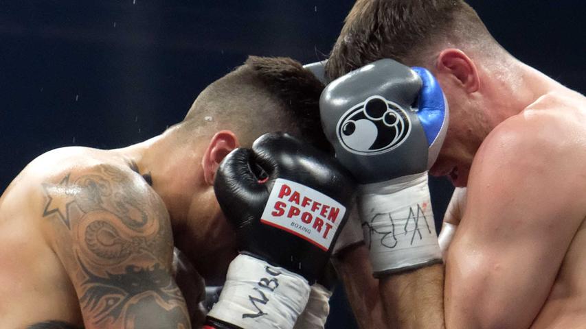 Smith vs. Holzken: Die World Boxing Super Series in Nürnberg
