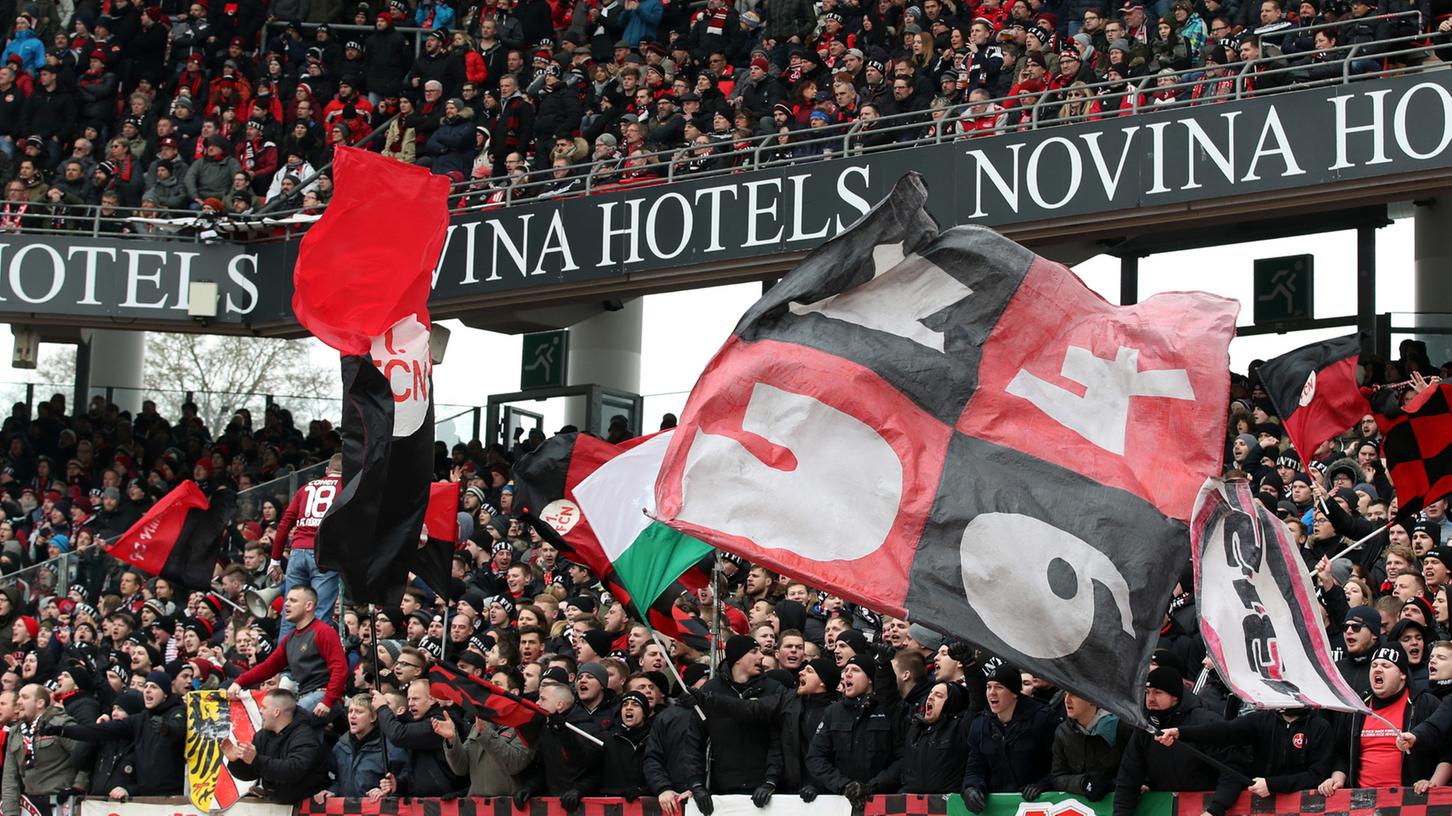 Lief beim Frankenderby zur Hochform auf: die Nordkurve im Max-Morlock-Stadion.