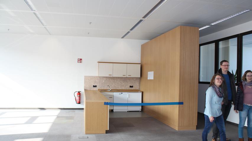 Im ersten Stock entstehen in der Stuttgarter Straße entstehen gerade neue Büros für die Mitarbeiter des Landesamts für Schule, noch ist hier alles sehr provisorisch.