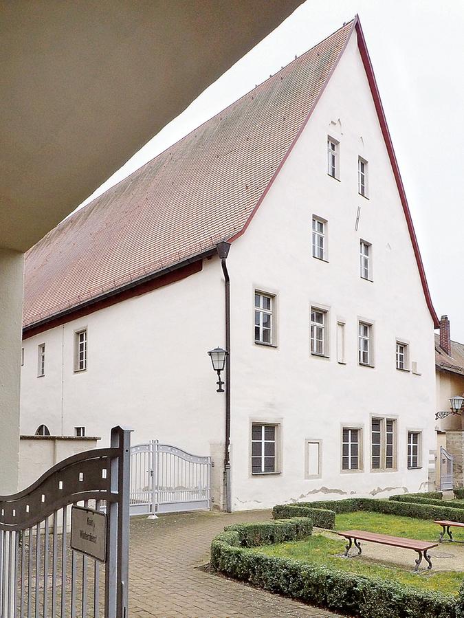 Neue Weißenburger Behörde will in den Klosterflügel ziehen