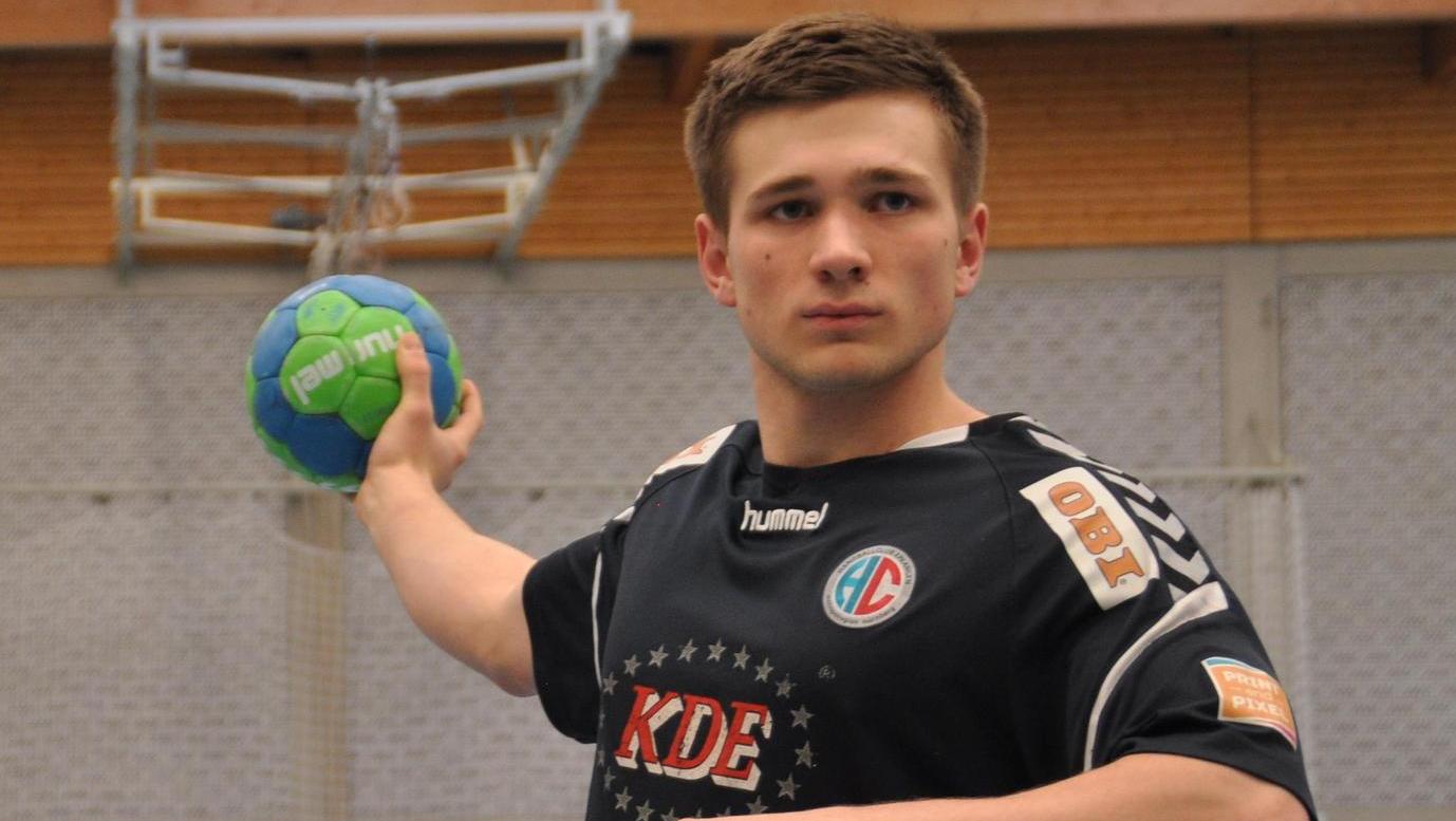 Handballtalent aus Altenberg beim HC Erlangen
