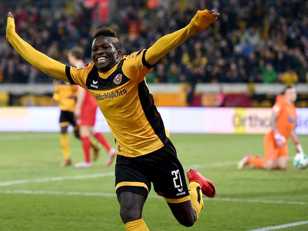 Mit seinen drei Toren verhalf Moussa Koné Dynamo Dresden am Freitag zu einem wichtigen Sieg im Abstiegskampf.
