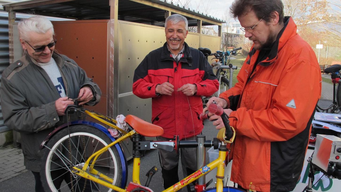 Mobile Fahrradwerkstatt: Fürther reparieren gemeinsam