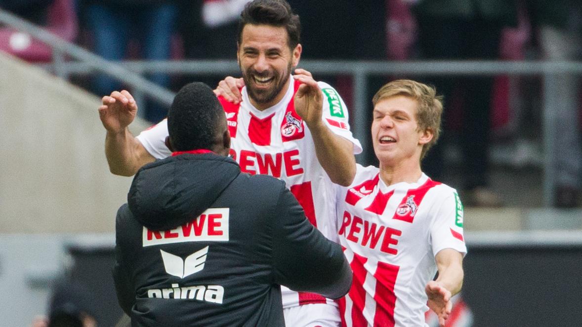 Mit einem Sieg bei Ex-Verein Bremen kann Claudio Pizarro mit dem FC bis auf fünf Punkte an den Relegationsplatz heranrücken.