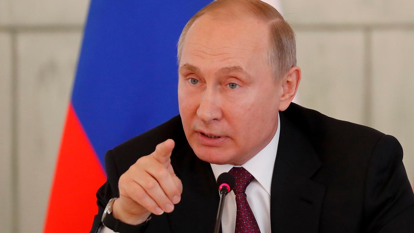Laut dem britischen Außenminister Boris Johnson steckt "höchstwahrscheinlich" der russische Präsident Wladimir Putin hinter dem Attentat auf Sergej Skripal.