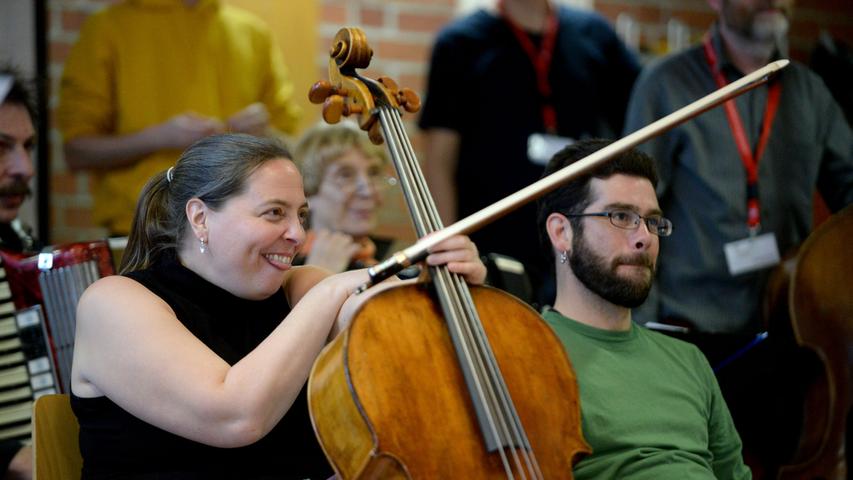 Rund 50 Klezmerbegeisterte nahmen am zweitägigen Musik-Workshop teil.