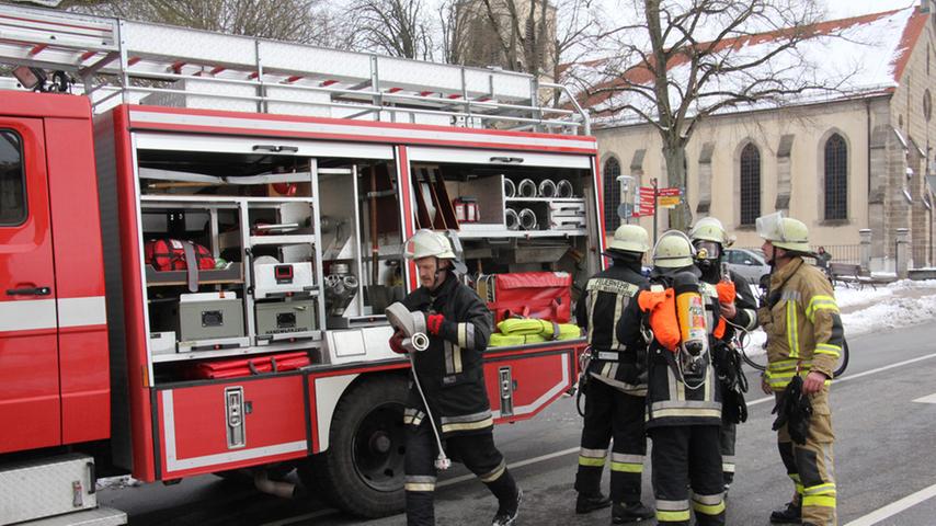 Dichter Rauch: Brand in der Weißenburger Innenstadt 