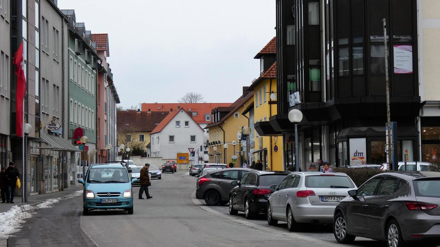 Parsberg: Wer keinen Parkplatz baut, muss zahlen