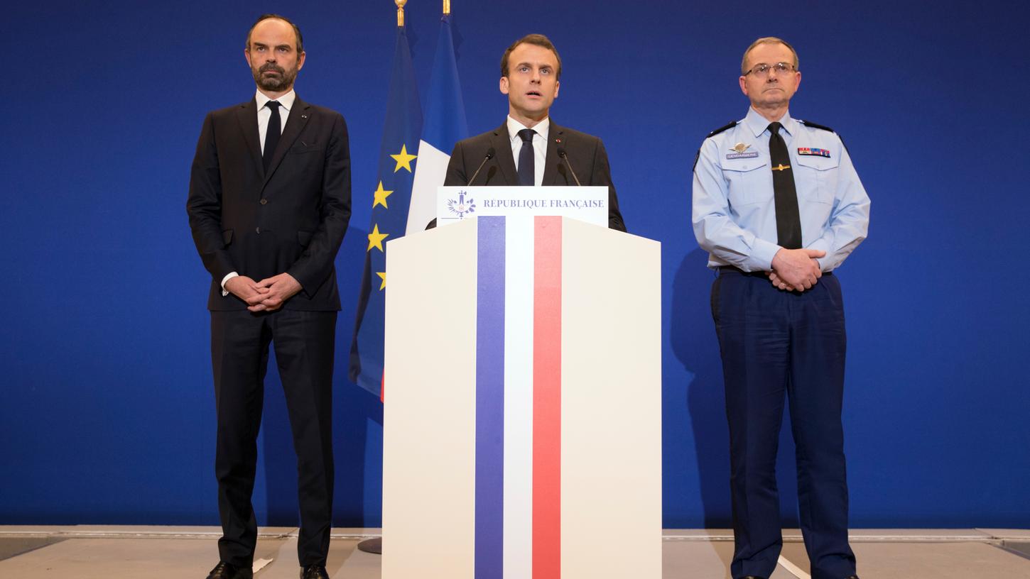 Stunden nach der Geiselnahme bei Carcassonne wendete sich Frankreichs Präsident Emmanuel Macron am Freitagabend mit einer Rede an die Nation.