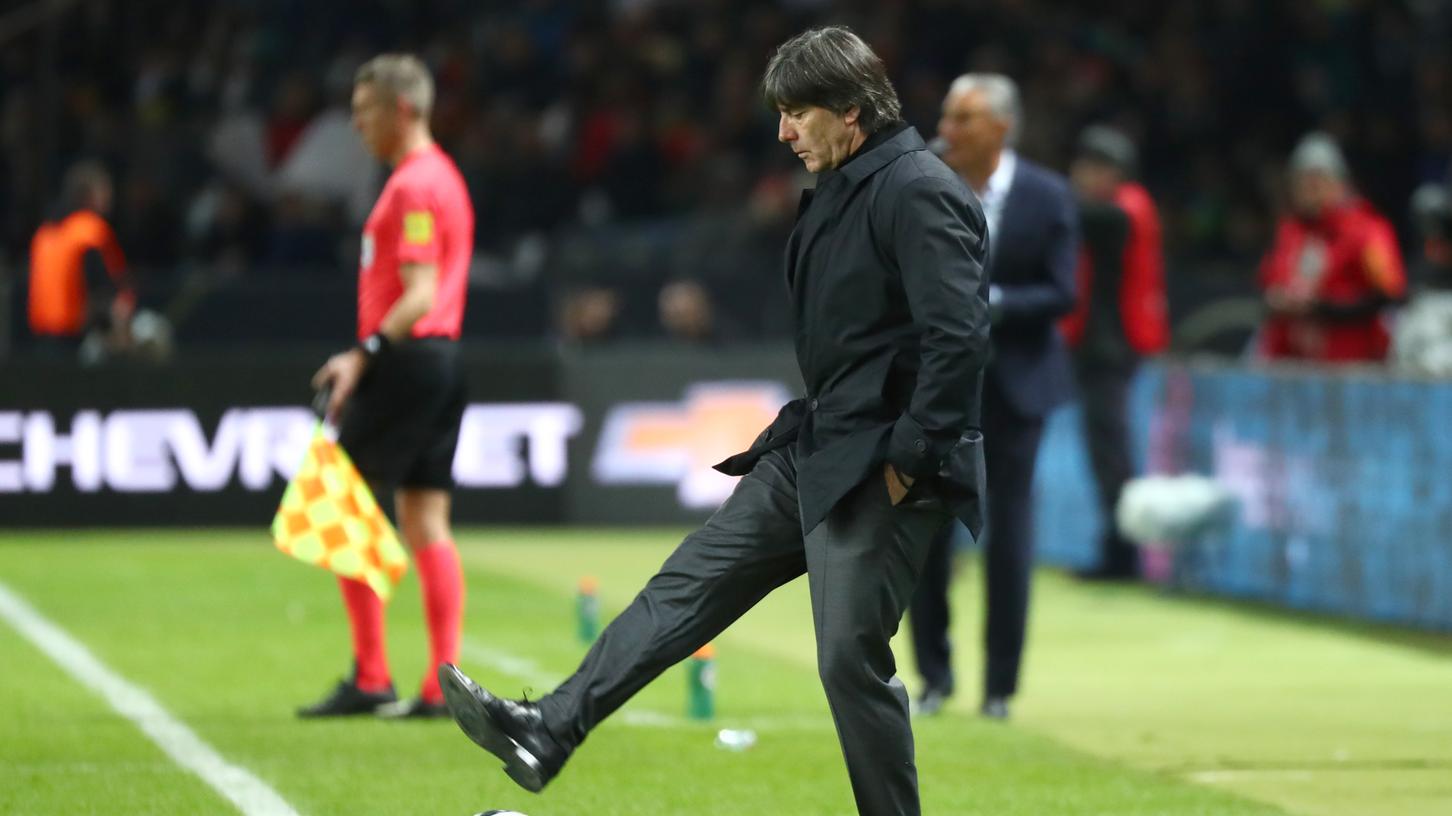 Konnte mit dem Auftritt seiner Elf gegen Brasilien nicht zufrieden sein: Bundestrainer Joachim Löw.