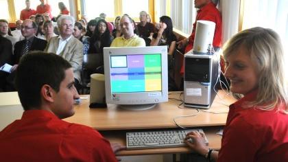 Schüler machen Geldanleger fit Schüler machen Geldanleger fit