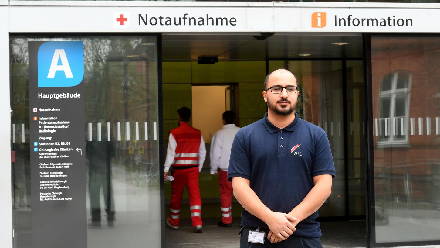 Immer mehr Kliniken in Bayern beschäftigen Sicherheitspersonal.