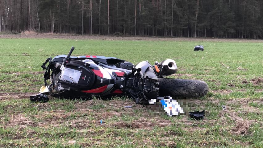 Tödlicher Unfall: Motorradfahrer stirbt bei Herzogenaurach