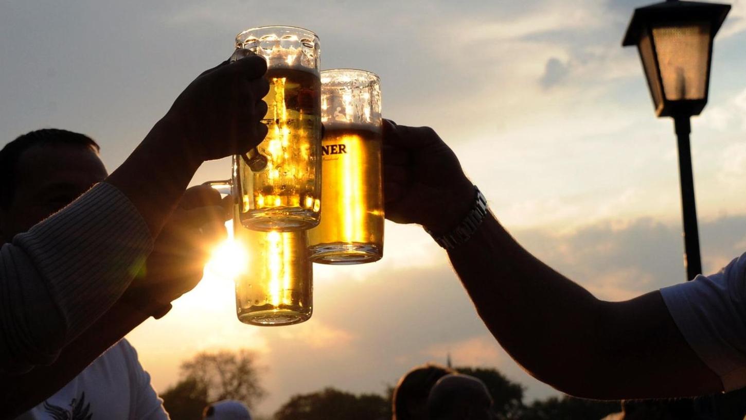 Außengastronomie darf ab Donnerstag im Landkreis Neustadt/Aisch-Bad Windsheim öffnen.
Außengastronomie darf ab Donnerstag im Landkreis Neustadt/Aisch-Bad Windsheim öffnen.