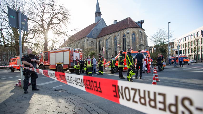 Großeinsatz in Münster: Auto fuhr in Menschenmenge