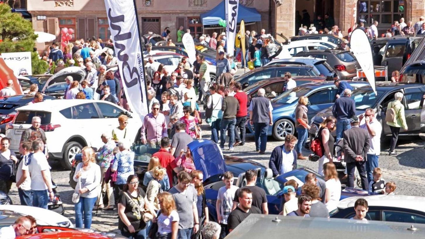 Tausende Besucher bei der Schwabacher Autoshow