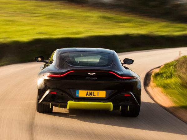 Aston Martin Vantage V8: Brite im Sport-Dress