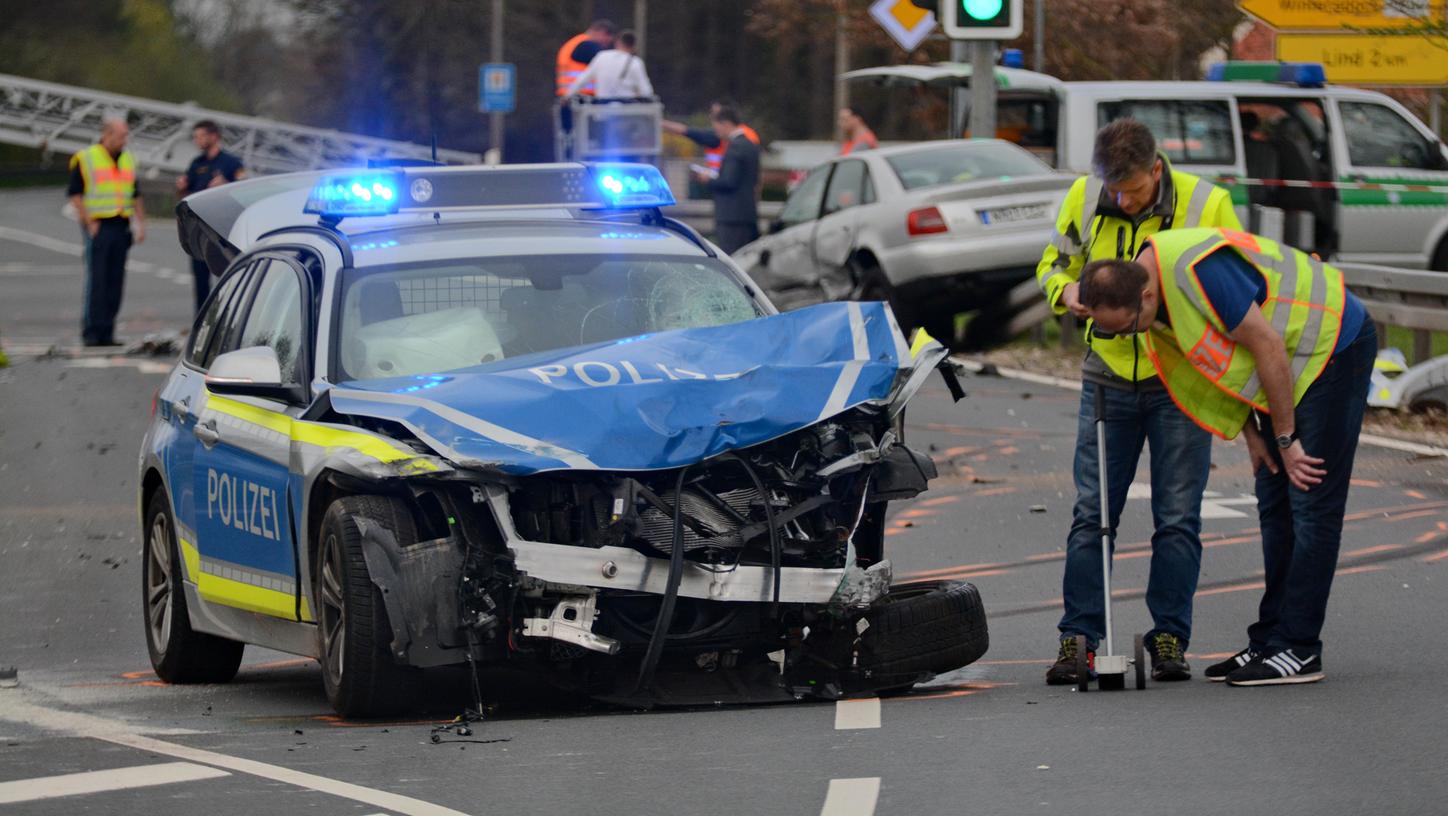 Nach tödlichem Unfall: Das darf die Polizei mit Blaulicht