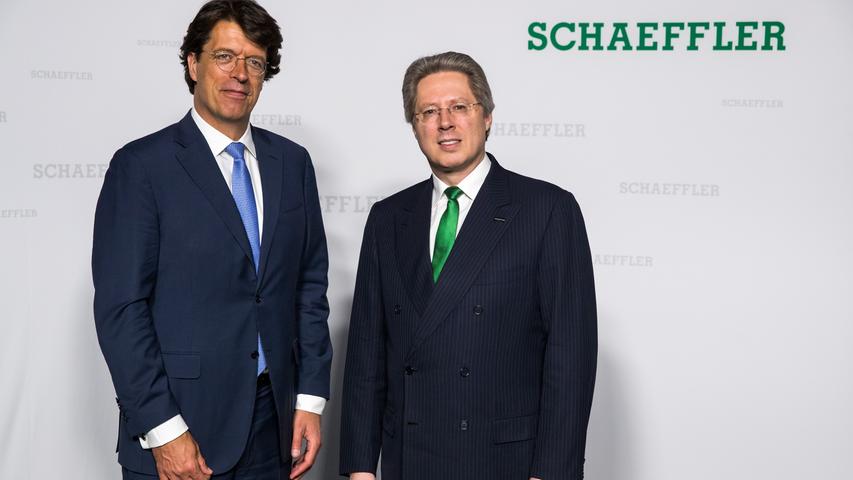 Auch ein Franke ist im Ranking vertreten: Georg Schaeffler (rechts) verdient mit dem gleichnamigen Unternehmen sowie Continental 14,9 Milliarden Euro. Links im Bild: Klaus Rosenfeld, Vorstandsvorsitzender der Schaeffler AG.