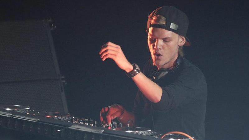 Avicii zählte zu den erfolgreichsten DJs der Welt, am Freitag ist er im Alter von 28 Jahren überraschend gestorben.