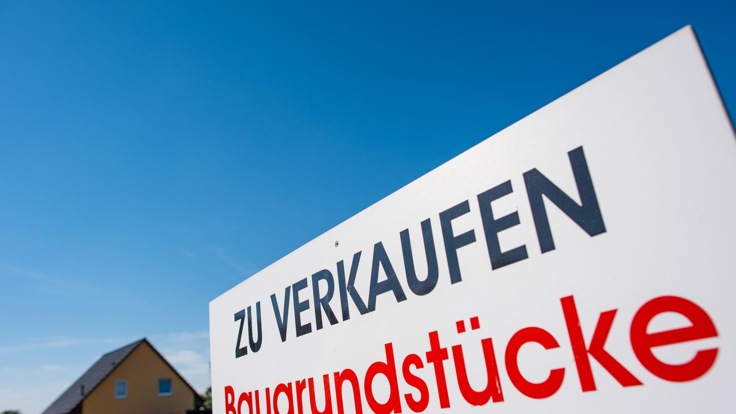 Der Nürnberger Baureferent Daniel Ulrich ist überzeugt, dass in der Region die Preise im Wohnungsbau vor allem durch das knappe Angebot von Immobilien und durch Baulandverknappung in die Höhe getrieben werden.