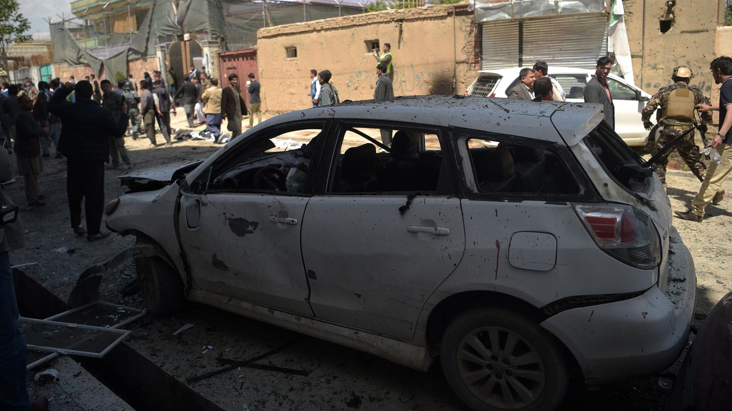 Anschlag auf Ausweiszentrum: Mindestens 52 Tote in Kabul