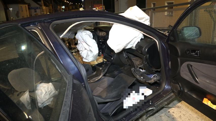 Tödlicher Unfall in der Oberpfalz: Auto überschlägt sich auf Brücke