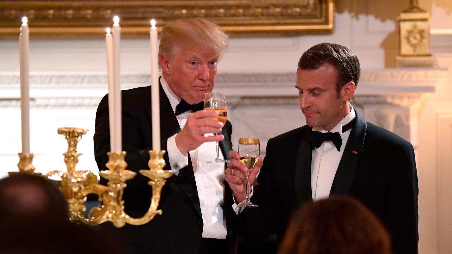 Trump und Macron werden sich am Samstag in Paris treffen. (Symbolbild)