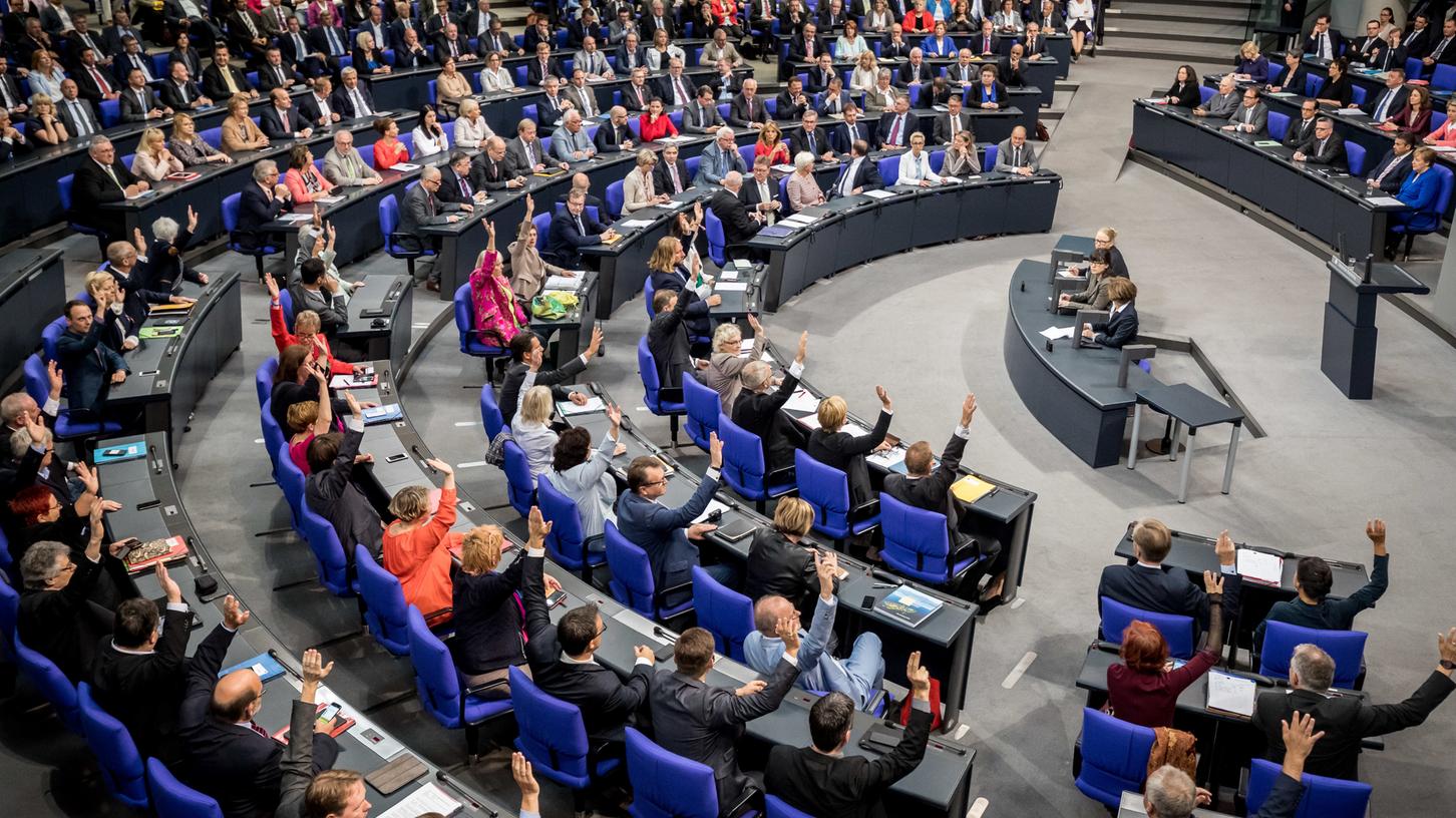 709 Sitze: Warum der Bundestag reformiert werden muss