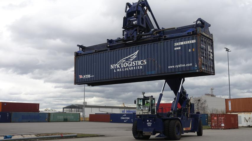 Container und Co.: Einblicke in den Nürnberger Hafen