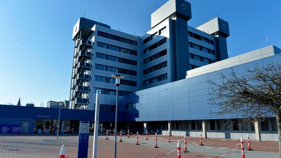 UniKlinikum Erlangen ist auf Wachstumskurs  Erlangen  nordbayern.de
