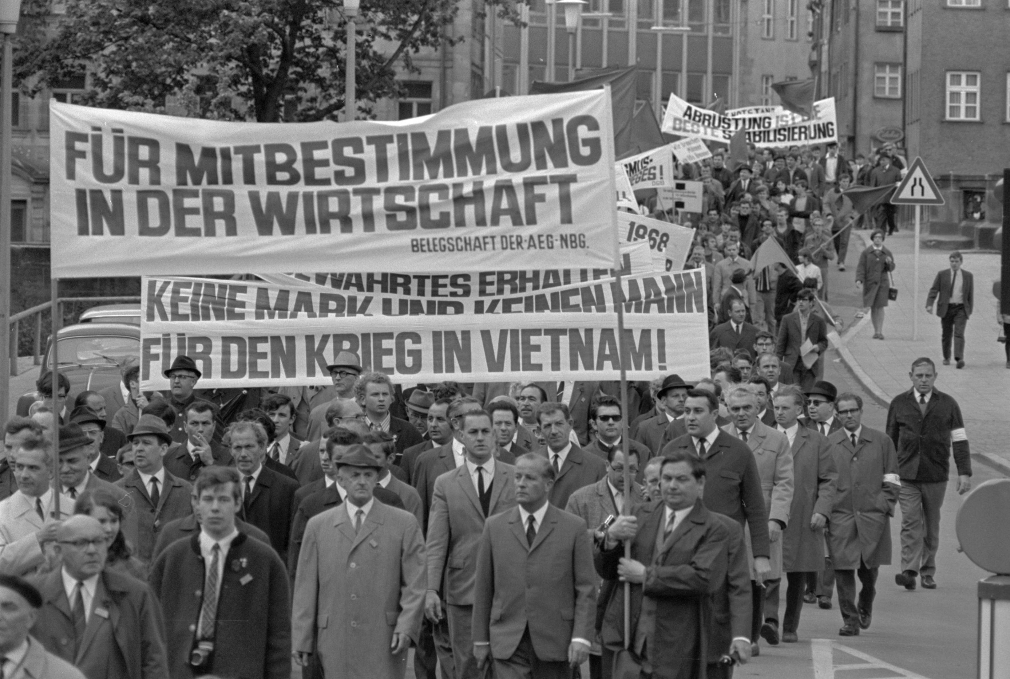 3. Mai 1968: „Demonstrationen ohne Gewalt“ 3. Mai 1968: „Demonstrationen ohne Gewalt“
