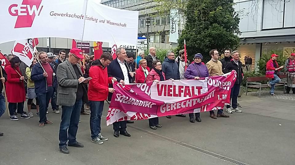 Erlangen: Kämpferische Reden zum 1. Mai