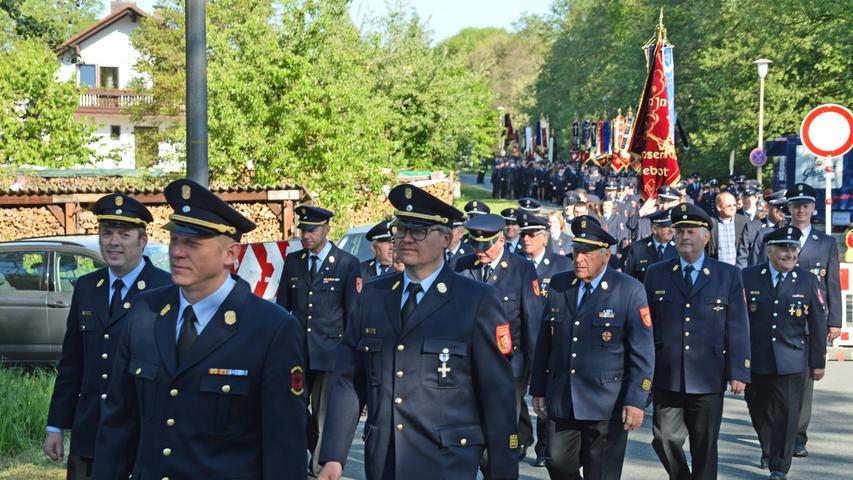 Florianstag 2018: 153 Feuerwehren feiern in Pölling