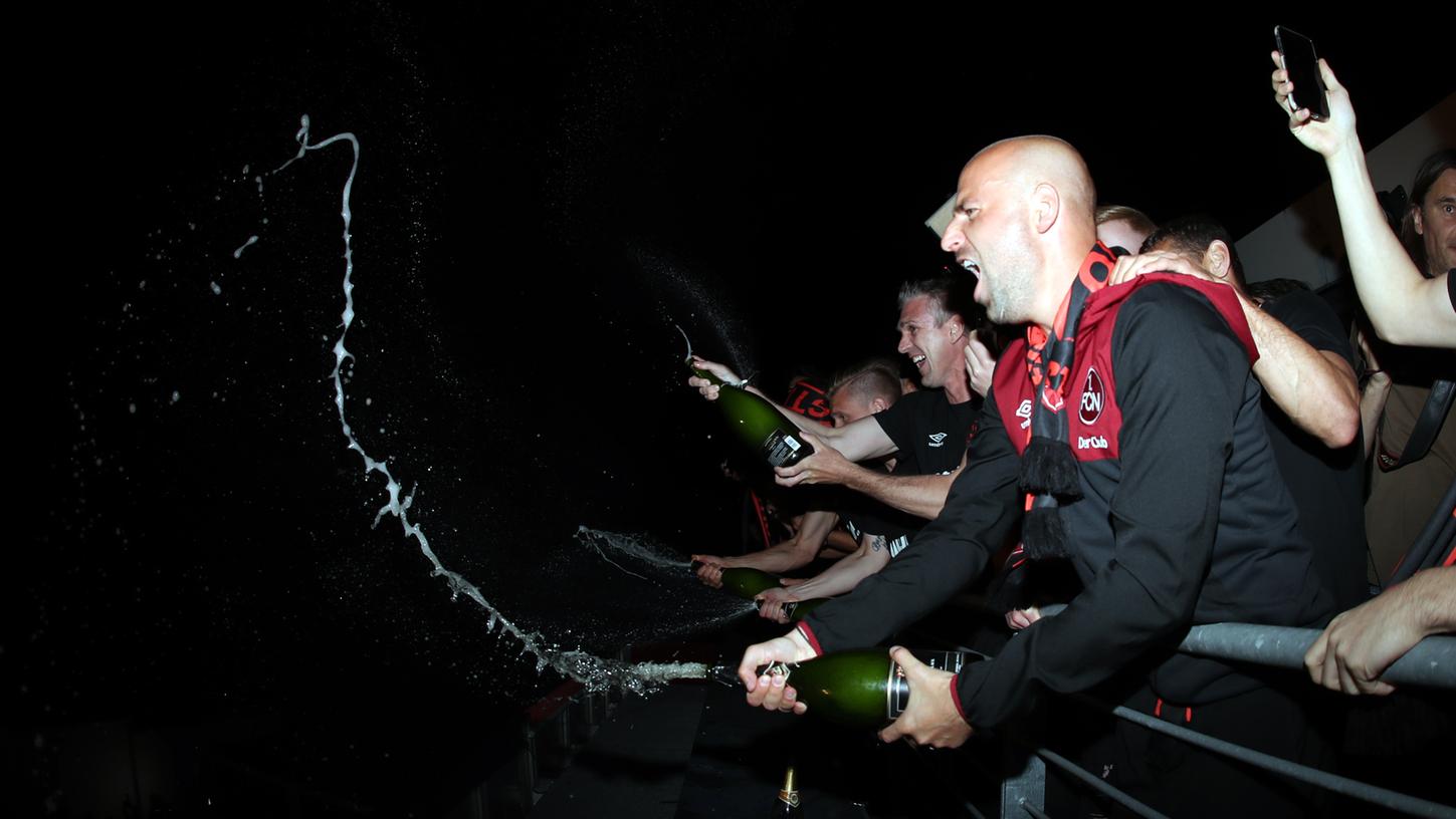 Feierwut beim FCN: Nach der Aufstiegsparty geht's auf die Burg Feierwut beim FCN: Nach der Aufstiegsparty geht's auf die Burg