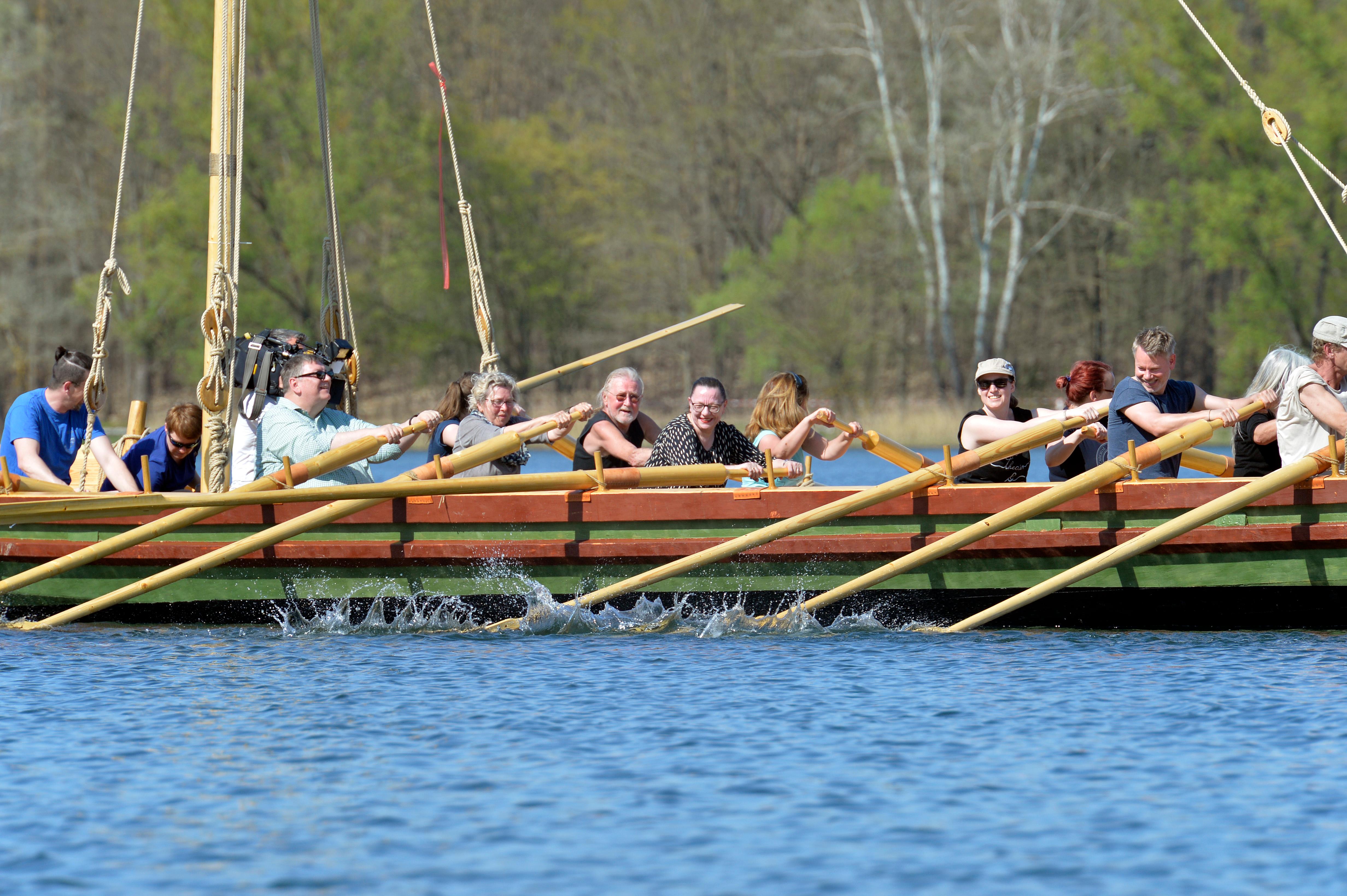 Nach und nach wurde es aber immer besser. Am Ende schaffte die Mannschaft immerhin eine Geschwindigkeit von sieben Kilometern pro Stunde.