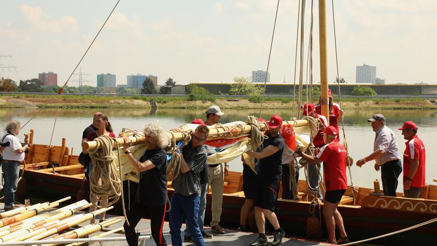 Publikumsmagnet: Römerboot setzt seine Reise nach Nürnberg fort