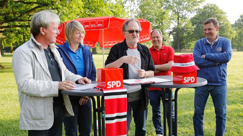Fans aus Nürnberg und Düsseldorf machen mobil gegen Rechts