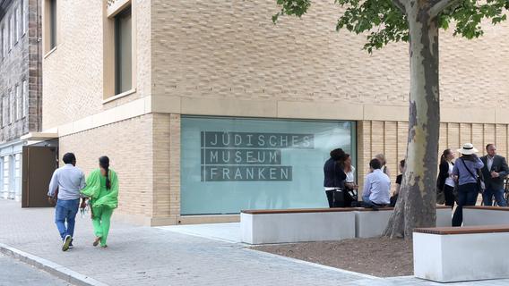 Festlich eingeweiht: Jüdisches Museum Franken legt erweitert los