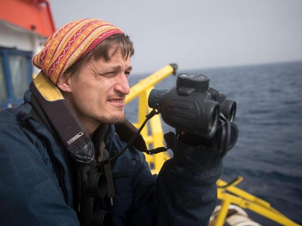 Der Forchheimer Lorenz Schramm hat Flüchtlinge aus dem Meer gerettet und will wieder an Bord eines Rettungsschiffs gehen. /Sea Watch