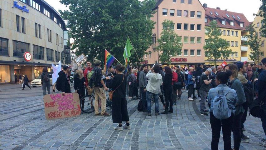 1500 Menschen demonstrieren in Nürnberg gegen Polizeigesetz