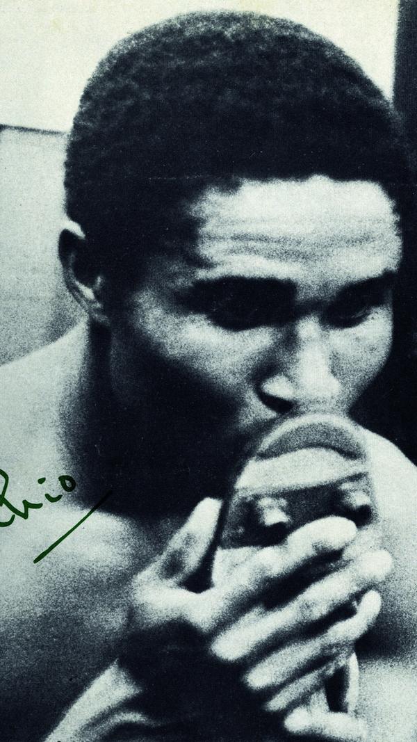 ... Eusebio. Der Portugiese wurde mit neun Toren Torschützenkönig der WM in England.