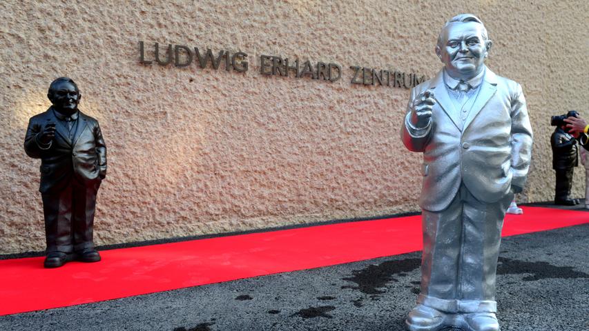 Bundespräsident Steinmeier eröffnet Ludwig-Erhard-Zentrum in Fürth